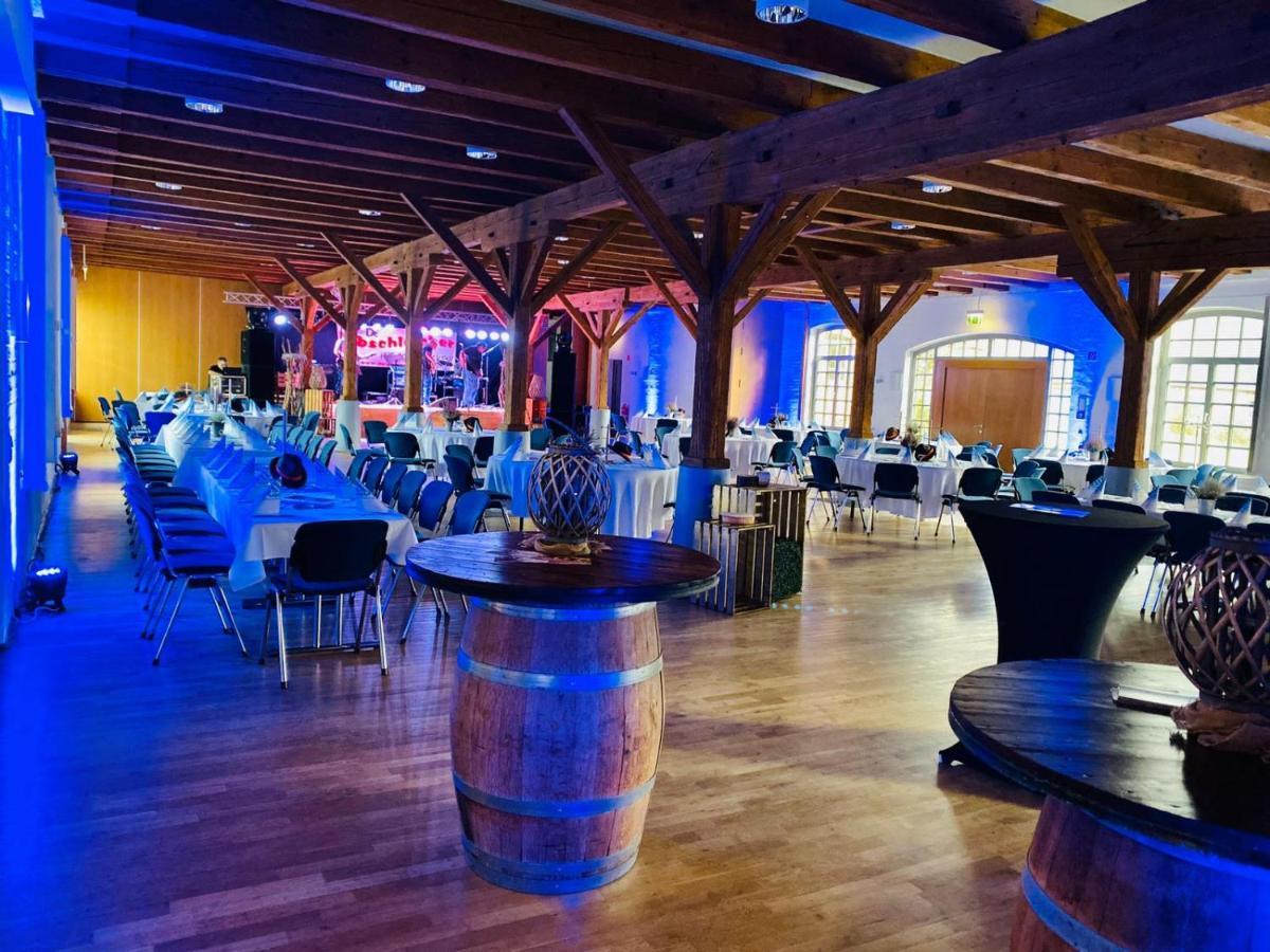 Deckert'S Hotel An Der Klosterpforte ルターシュタット・アイスレーベン エクステリア 写真